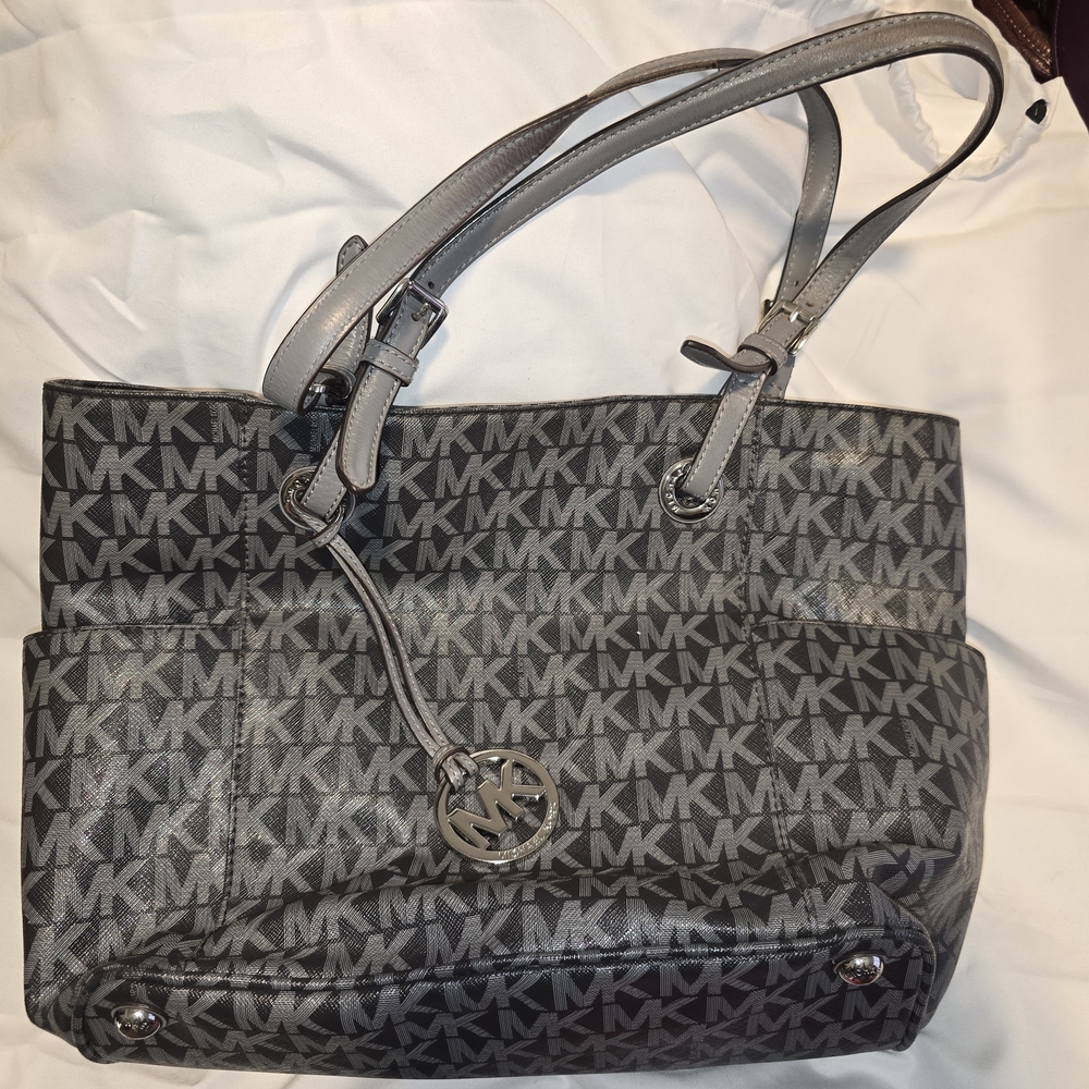 MICHAEL Michael Kors Charcoal and Silver Tote